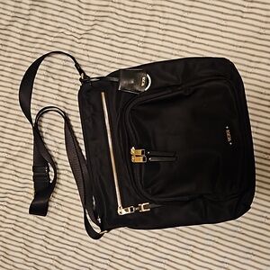 Tumi Voyageur Capris Bag Ex Condition